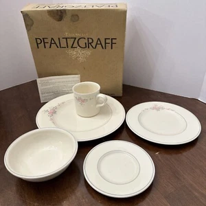 Trousseau by Pfaltzgraff Purple Rose 5 Pc Place Setting Stoneware Dinnerware VTG - Picture 1 of 18
