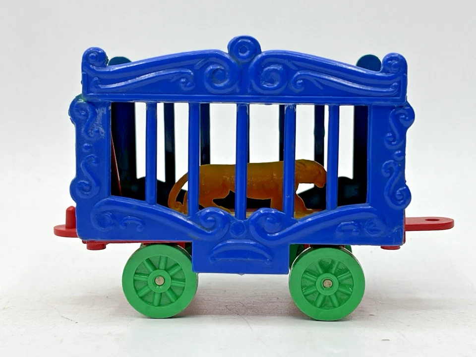 Gilbert American Flyer S Gauge 643 Allied Circus Cage w/Yellow Panther - Image 1 of 4