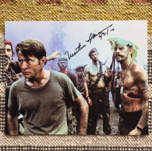 Martin Sheen Signed Autograph 8x10 Photograph West Wing / Apocalypse Now USA - Picture 1 of 1