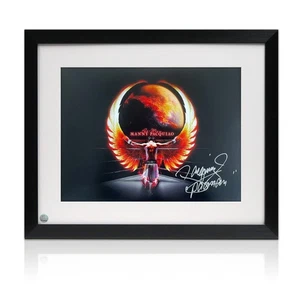 Von Manny Pacquiao signiertes Boxfoto: Pacman - Bild 1 von 3