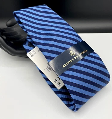 Corbata Brooks Brothers para hombre mezcla de seda ~ azul ~ patrón de rayas ~ NUEVA PRECIO DE VENTA SUGERIDO POR EL FABRICANTE: $98.00 Foto 1 de 4