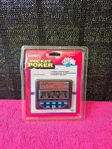 Radica Pocket Poker Royal Flush 3000 Handheld Electronic Game Console Model 1310 - Picture 1 of 5