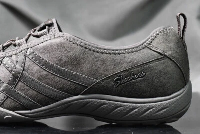 SKECHERS BREATHE EASY DAYS END shoes for women,  NEW & AUTHENTIC, US size 7 - Image 1 of 4