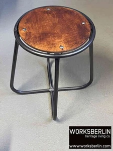 Industrielle Metallhocker Armeehocker Fabrikhocker Industrie Design Hocker - Bild 1 von 5