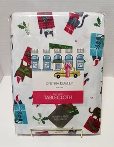 Cynthia Rowley New York 90” Round Tablecloth- Cats In Hats On Presents - Picture 1 of 6