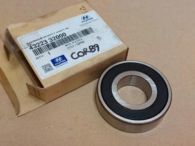 Hyundai Veloster Rear Manual Input Shaft Bearing 2011-2017 4322332000 Genuine - Image 1 of 4