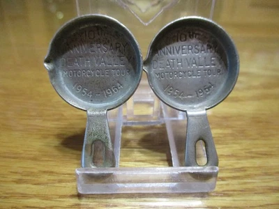 Dos (2) sartenes anuales de colección de 1964 Death Valley Run Foto 1 de 3