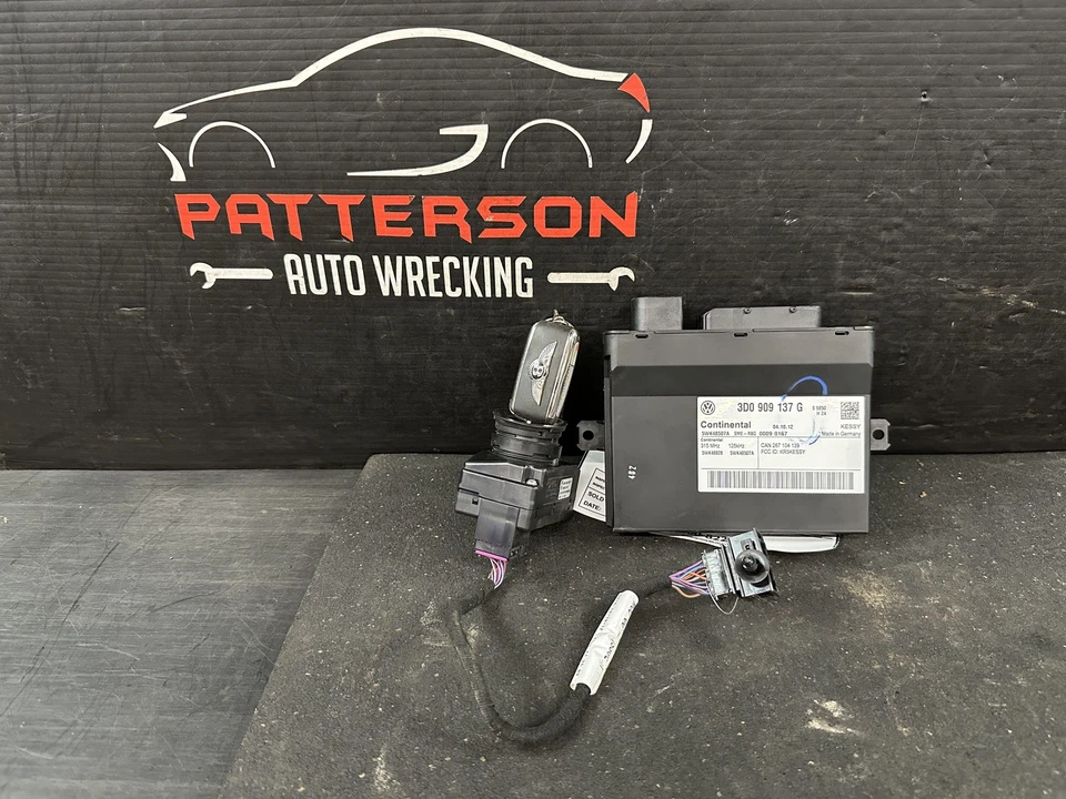 DEFECTIVE 1118 CONTINENTAL GT KEYLESS MODULE WITH IGNITION SWITCH KEY SE G3D — 第 1/4 张图片