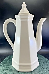 PFALTZGRAFF Heritage White 9 Cup Coffee Pot Beverage Server Castle Logo - Picture 1 of 16