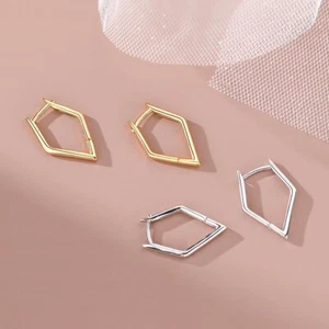 Ohrringe aus 925 Silber Geometrisches Design Minimalistische Damen Creolen Raute - Bild 1 von 7