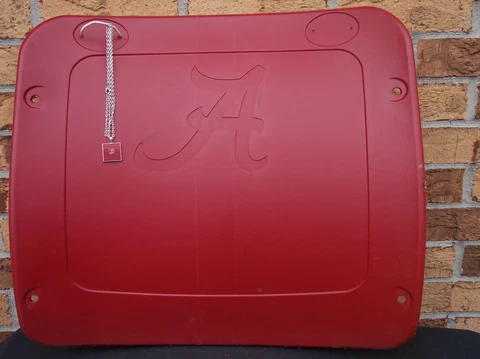 ALABAMA CRIMSON TIDE SEAT NECKLACE Cover