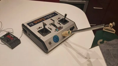 Retro Fernsteuerung ROBBE Luna 40 MHZ  mit 8 -Kanal Empfänger - Bild 1 von 4