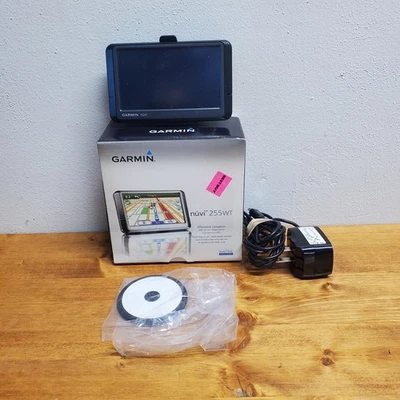 Garmin Nüvi 255WT - 4.3" GPS Navigation System - Tested/Read - Image 1 of 4