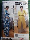 Simplicity 8985 Sewing Patter. New, Uncut, Factory Folded