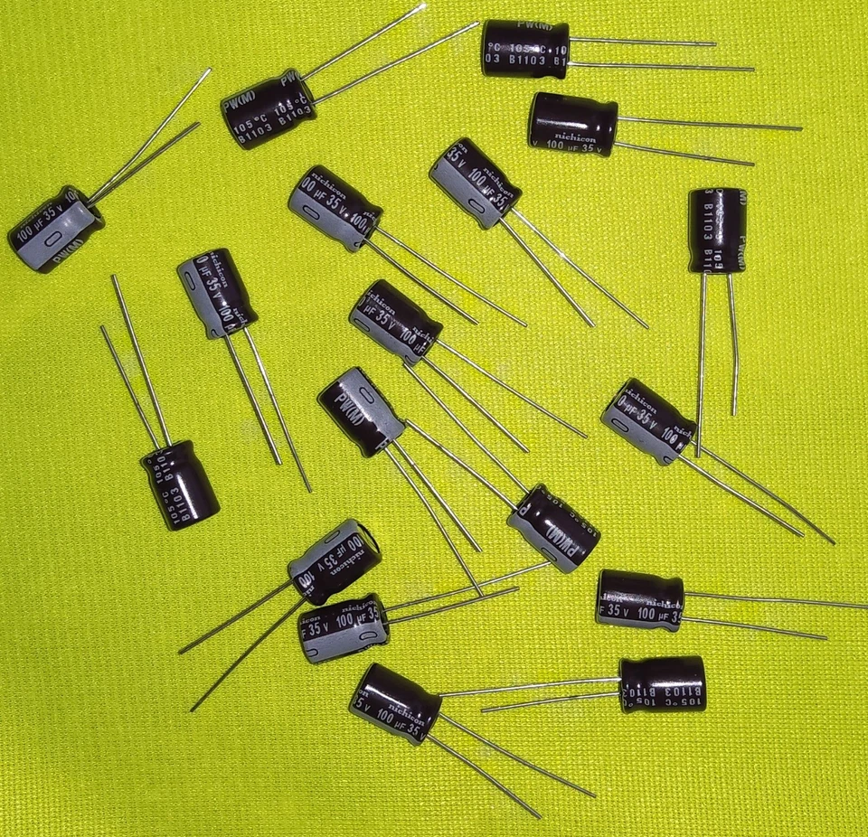 Nichicon 100uF 35V 105°C Kondensator ELKO Radial Menge Wählbar 2-10 Stück