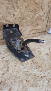 4.0 2.4 Automatic Transmission Shifter Jeep TJ or LJ Wrangler 2003-2006 04 05 CC - Picture 1 of 6