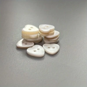 20pcs Natural Shell 2-hole Flat Button Heart Garment DIY Sewing Craft - Picture 1 of 13