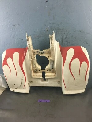 Guardabarros trasero Yamaha Tri-Z 250 1985 usado plástico TRIZ recortado agrietado Foto 1 de 4