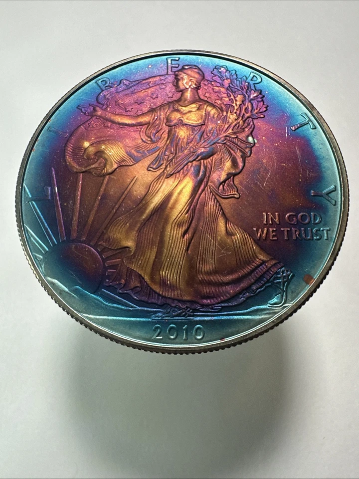 2010 American Silver Eagle 1oz .999 Bullseye 🎯 🌈 Toning Toned Toner Coin NICE! - Image 1 of 2
