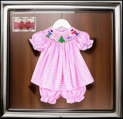 Girls NWT Southern Sunshine Smocked Dress Set Bloomers Free Bow 9 Months - Image 1 of 4