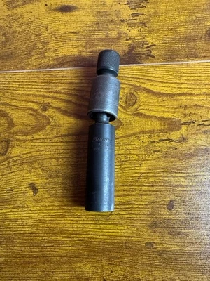 Snap-on S9721 3/8" Drive 5/8" 6 Point Spark Plug Impact Double Swivel Socket USA - Image 1 of 4