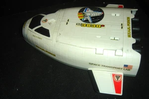 LANARD STARFORCE 3830 Space Transport Lab Baujahr 1997 Raumschiff - Bild 1 von 9