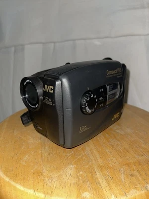 JVC Compact VHS Camcorder  12x - Image 1 of 4