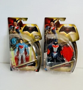 Batman VS Superman Heat Shield Batman and Superman Energy Shield Action Figures - Picture 1 of 6