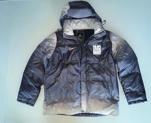 Official Team USA NIKE Olympic Jacket Vancouver 2010 Worn By Olympic Athlete - Picture 1 of 5