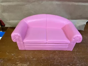 Barbie Mattel Pink Living Room Couch Barbie and Friends Dollhouse Furniture 1994 - Picture 1 of 3
