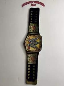 UNDISPUTED WWE CHAMPIONSHIP Title Slapband Belts Slap Bracelet WWE Series 1 RARE - Picture 1 of 3