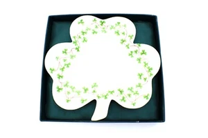 Shannon SHAMROCK DISH 4818 Candy 6” Holes for Hanging Ireland in Box - Picture 1 of 10