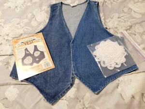 NWOT Women's  Denim  One Size Decorate & Make It Your Own Jean Vest - Picture 1 of 4