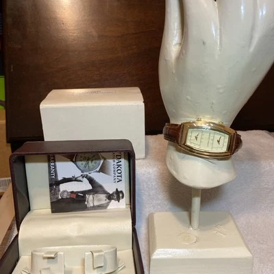 RELOJ PULSERA NATIONAL GEOGRAPHIC MUJER DOBLE HORA-NUEVO EN CAJA-DATKOTA-BERENGER Foto 1 de 4