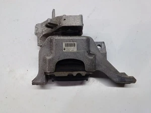 2013 MINI Hatchback R56 1.6 Diesel Engine Mount 6779805 - Picture 1 of 7