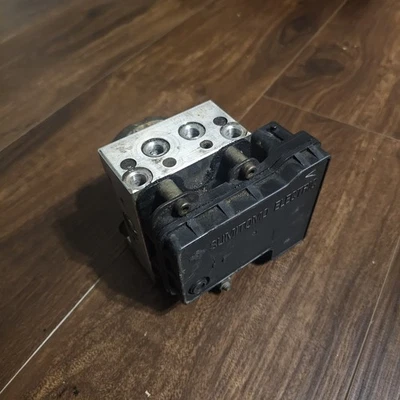 2004-2008 Mazda RX-8 ABS Control Module and Pump Assembly OEM - Image 1 of 4