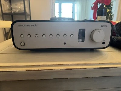 AMPLIFICADOR INTEGRADO PEACHTREE iNOVA iNOVA CON DAC Y DOCK Foto 1 de 4