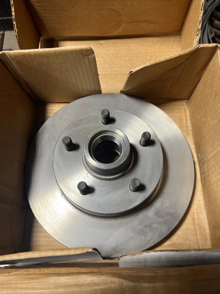 Auto Star 61813 Disc Brake Rotor and Hub Assembly For 88-91 Chevrolet GMC C1500 - Image 1 of 2