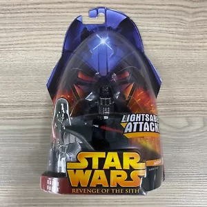 #11 SPADA LASER DARTH VADER ATTACCO STAR WARS VENDETTA DEI SITH HASBRO 2005 - Foto 1 di 2