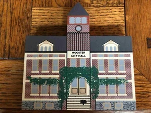 Katzen/Katzen Miauen~WOOSTER CITY HALL~WOOSTER, OHIO - Bild 1 von 3