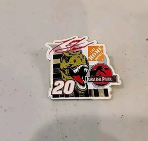 Tony Stewart Jurassic Park Home Depot Nascar Universal Studios 2001 Pin - Bild 1 von 2