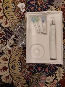 Philips Sonicare DiamondClean Smart 9300 Zahnbürste, HX9903/01 - Bild 1 von 1