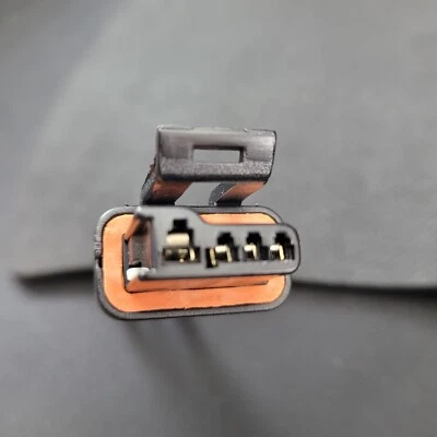 ALTERNATOR PIGTAIL HARNESS PLUG CONNECTOR FOR 1994-1996 CHEVROLET CAPRICE. - Image 1 of 4
