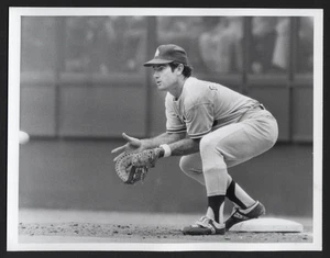 STEVE GARVEY Dodger Superstar 1970s Original Photo 7 x 9 Type 1 by Clif Boutelle - Picture 1 of 2