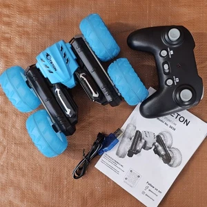 RC Stunt Car Double Sided roll,360°Rotating Teton Remote Control Car-LED - Picture 1 of 11