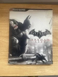Batman Arkham City Brady Games Offical Strategy Guide - Imagen 1 de 1