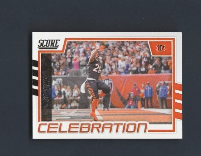 2022 Panini Score Football Celebration # C-JM Joe Mixon - Image 1 of 2