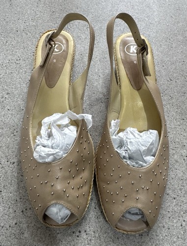 Sandali donna K By Clarks borchie tacco basso pelle slingback beige taglia UK 6