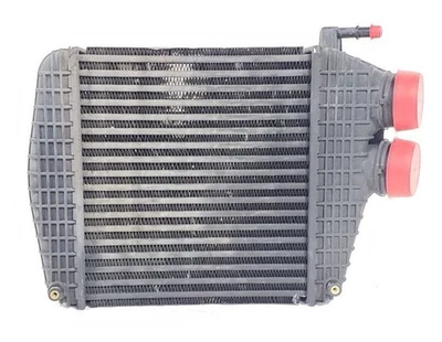 Maserati Levante 2018 OEM 3,0 L motor derecho turbo intercooler con conducto de aire  Foto 1 de 4