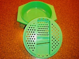 Tupperware Grater Shredder Jadite Green Bowl Storage #786 Shredder #787 Vintage - Picture 1 of 2